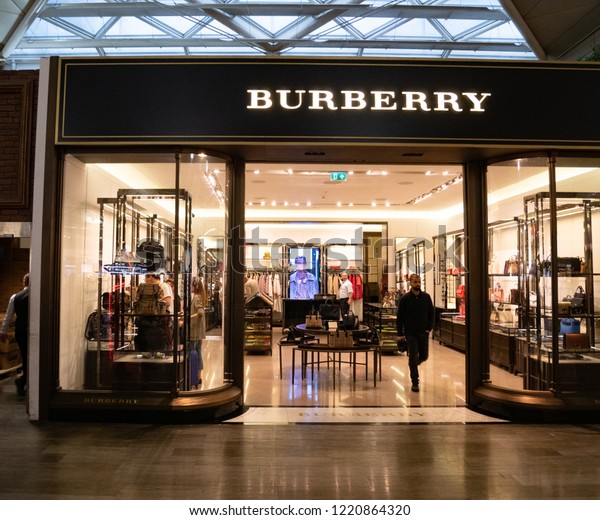 istanbul burberry outlet