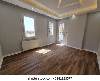 Istanbul,turkey-april 5 2022:yellow Led Lights On Parquet Floor And Decorative Ceiling, Empty Room