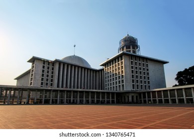 930 Masjid istiqlal Images, Stock Photos & Vectors | Shutterstock