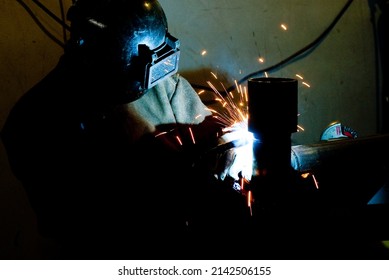 Itajai,
Santa Catarina, Brazil, May 19, 2010: 
Naval Industry, Men Working On The Production Of Vessels In The Shipyard.
