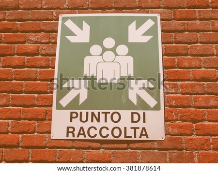  Italian assembly point sign in case of fire vintage