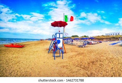 Italian Beach Italy Flag Lifeguard Station .