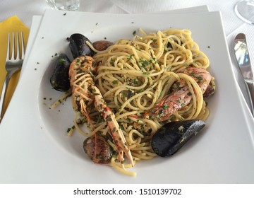 An Italian Dish, Seafood Pasta, Spaghetti With Crawfish And Clams. 