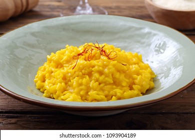 italian risotto with saffron