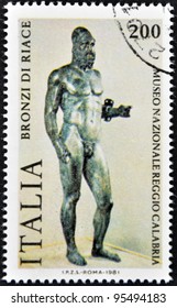 ITALY - CIRCA 1981: A Stamp Printed In Italy Shows An Image Of Riace Bronze One Of The Couple Of Famous Full-size Greek Statues Of Nude Bearded Warriors, Circa 1981
