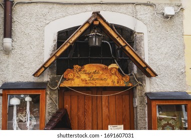 ITALY - June, 2018: Wooden Entrance Door To A Small Art Gallery In Cinque Terre. 