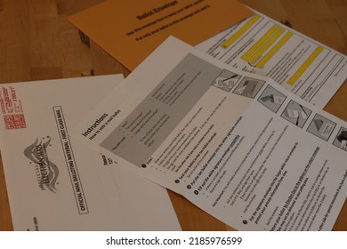 Itasca County, Minnesota, USA - July 28, 2022: Voting Instructions Accompany Ballots In Official 2022 Election Paperwork Managed By The United States Postal Service. 2I9A2331