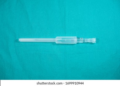 47 Shielded iv catheter Images, Stock Photos & Vectors | Shutterstock