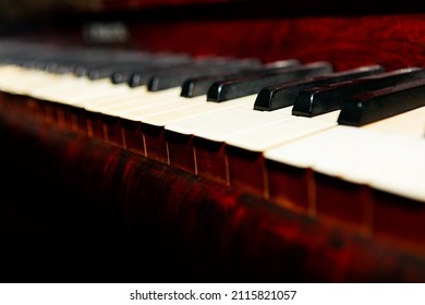 Ivory Piano Keys . Old Piano Keyboard 