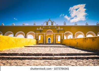 Izamal Yellow Town, Mexico