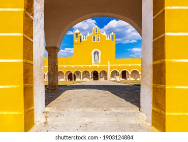 Izamal, Yucatan. Spanish colonial Yellow City, Convento de San Antonio in Mexico, Central America.