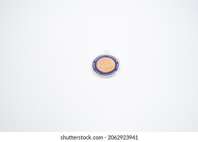 Izmir, Turkey, 10-24-2021, One Gram Gold On White Background With Copyspace