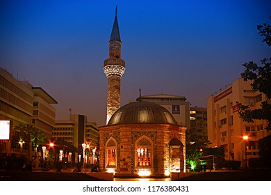 Izmir,turkey-02,12,2018-Konak Mosque In The Konak Square