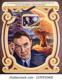 J. Robert Oppenheimer 50th Mem 1v SS WW2 WWII Enola Gay Stamps. Chad 2017 MNH. Bangkok-Thailand, Aug,30,2022.