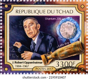 J. Robert Oppenheimer 50th Mem 1v SS WW2 WWII Enola Gay Stamps. Chad 2017 MNH. Bangkok-Thailand, Aug,30,2022.