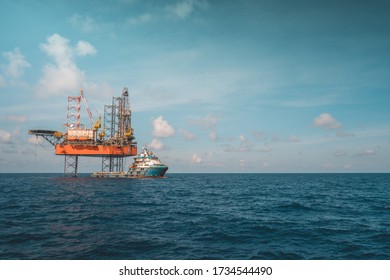 63,980 Sea rig Images, Stock Photos & Vectors | Shutterstock