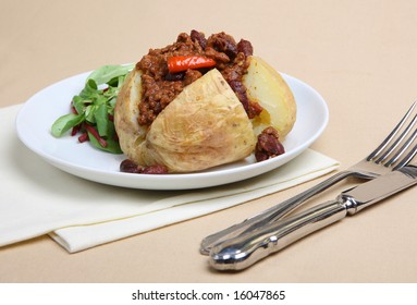 Jacket Potato Stuffed With Chilli Con Carne