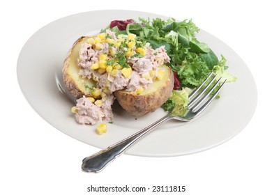 Jacket Potato With Tuna And Sweetcorn