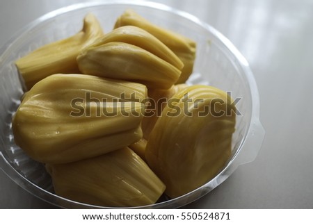 Jackfruit or Kanoon in clear plastic open box 