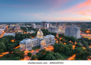 291 Downtown jackson mississippi Images, Stock Photos & Vectors ...