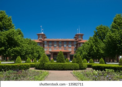 Jackson Park Golf Clubhouse In Chicago, Illinois