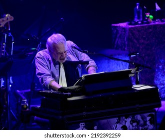 Jacksonville, FL - July 20, 2022: Rock And Roll Hall Of Fame Inductee Donald Fagen Of Steely Dan Performing Live.