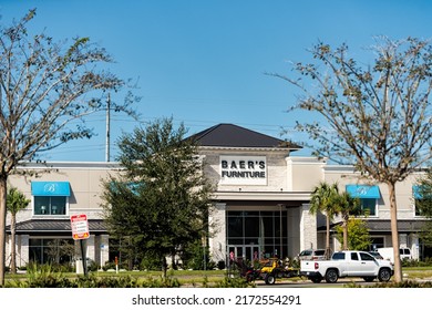 Jacksonville, USA - October 19, 2021: Sign On Strip Mall Building For Baer's Furniture Brand Of Designer Home Furnishings Warehouse Center Store In Florida