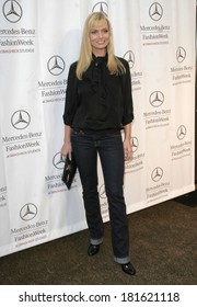 Jaime Pressly At DAY 1 - ARRIVALS At Mercedes-Benz LA Fashion Week, Smashbox Studios, Los Angeles, CA, October 14, 2007