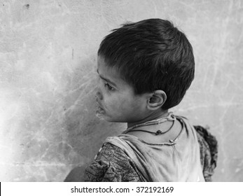 1,480 Indian child crying Images, Stock Photos & Vectors | Shutterstock