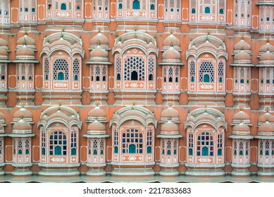 Jaipur, Rajasthan, India, 25th Of January, 2017: Palace Of The Winds That Was Built In 1799 By The Maharaja Sawai Pratap Singh