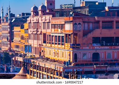 Jaipur, Rajasthan, India - March 2020: Down Town Of Pink City Jaipur, Rajasthan, In India. One Of Indian Golden Triangle Tourist