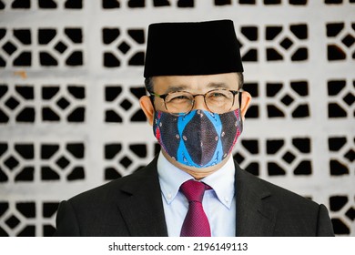 Jakarta Indonesia 16 May 2020 : DKI Jakarta Governor Anies Baswedan Wears A Suit And Mask During The Covid19 Pandemic