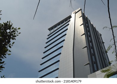 Jakarta, Indonesia, 19 July 2022 ;  The Architecture Of The Office Building Of The Aviation Health Center That Functions As A Medical Checkup Place For Flight Crews