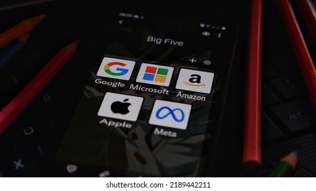 Jakarta, Indonesia - August 13, 2022: Google, Microsoft, Amazon, Apple And Meta, The Big Five American Information Technology Companies Logo Displayed On Smartphone 