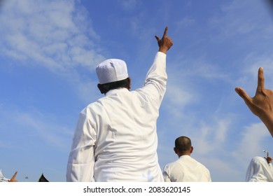 Jakarta, Indonesia - December 1, 2022: Indonesian Muslims Held A Peaceful Demonstration At Monas On December 2, 2018