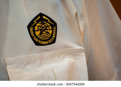 Jakarta, Indonesia. The logo of the Ministry for Energy and Mineral Resources placed on an employee's uniform, taken on September 2021.