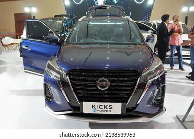 Jakarta, Indonesia, March 2022. A Nissan Kicks Hybrid Car Is Exhibited At The Jakarta Auto Week Automotive Event.