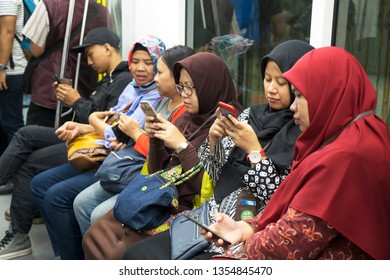 36,886 Indonesia phone Images, Stock Photos & Vectors | Shutterstock