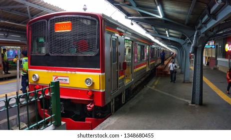 Jakarta, Indonesia - May 17, 2018: A 205 Series Commuter Train By Kereta Commuter Indonesia On Platform Of Jakarta Kota Station