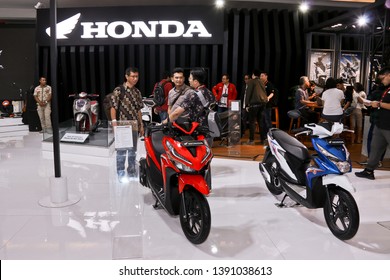 21,787 Motorcycle indonesia Images, Stock Photos & Vectors | Shutterstock