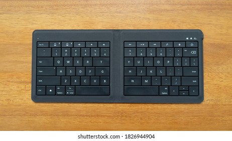 JAKARTA, INDONESIA - OCTOBER 5, 2020: Folding Keyboard Which Is Still Suitable For Use Today And Can Be Use Anywhere For Android, Ios, Or Microsoft.