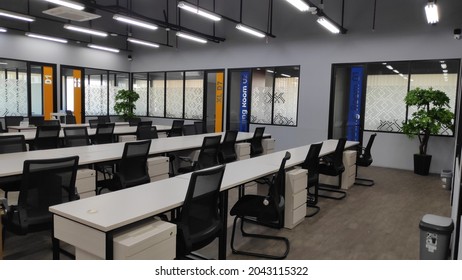 313 Co working indonesia Images, Stock Photos & Vectors | Shutterstock