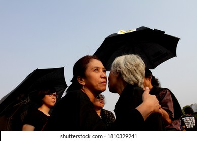 Jakarta, Indonesia.
September 6, 2012.

Suciwati-Munir's Widow (center) And Sumarsih-Wawan's Mother (right) Two Human Rights Activists During The Kamisan Rally In Front Of The Presidential Palace.