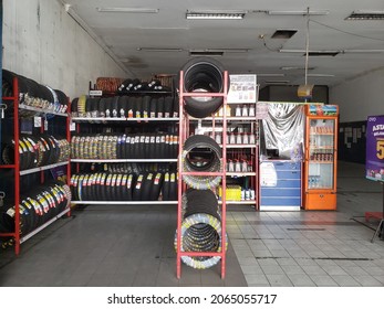 motorbike tire shop