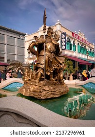 Jakarta-Indonesia,20-Maret-2022. A Large Statue Of A God Holding A Weapon At The Culinary Tourism Spot PIK Jakarta.