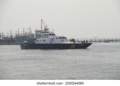 Jakarta,indonesia-september 2022:water Police Boat On Patrol