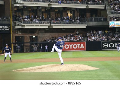 Jake Peavy Uleases The Ball