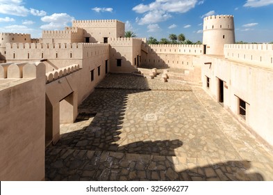 Jalan Bani Bu Hassan Fort - The 13th Century Renovated Fort, Sultanate Of Oman
