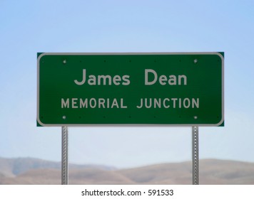 James Dean Memorial Sign