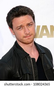 James McAvoy  At The World Premiere Of 